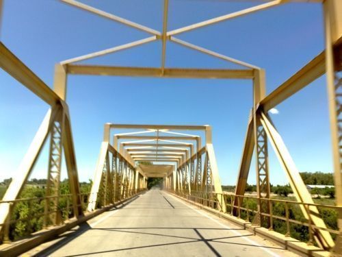 Puente sobre el San Salvador 2